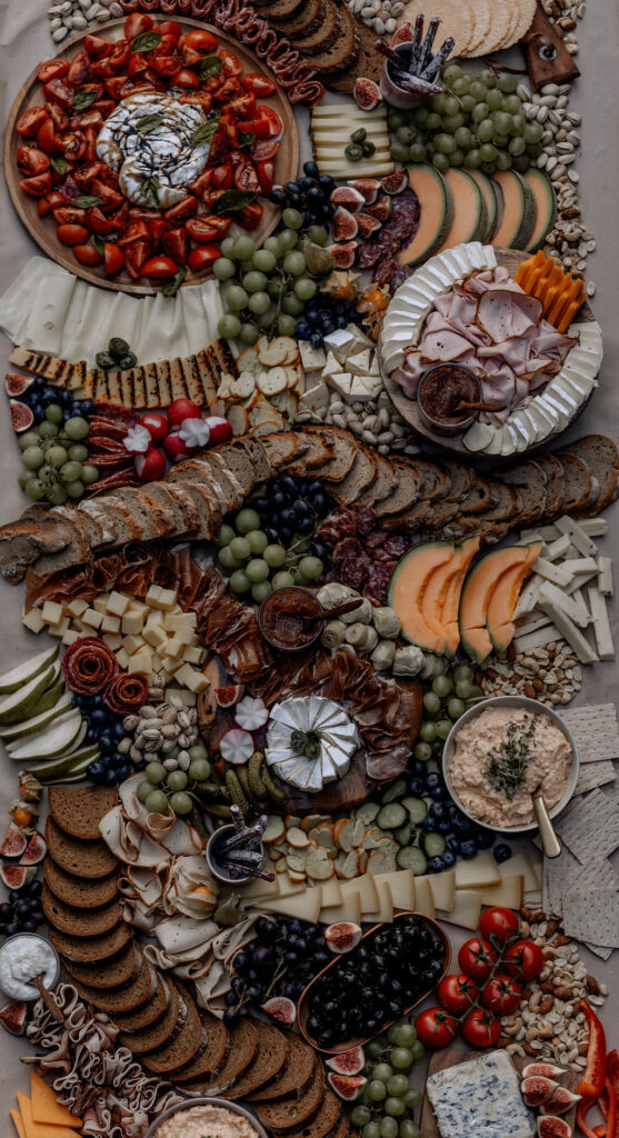 charcuterie grazing table